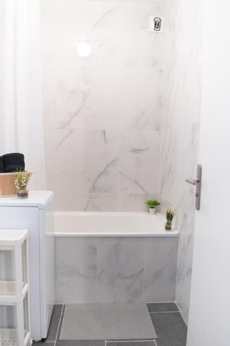 ル・クルムラン・ビセートルLe Citadin-T1-28M2-Pte Paris M7アパートメント エクステリア 写真