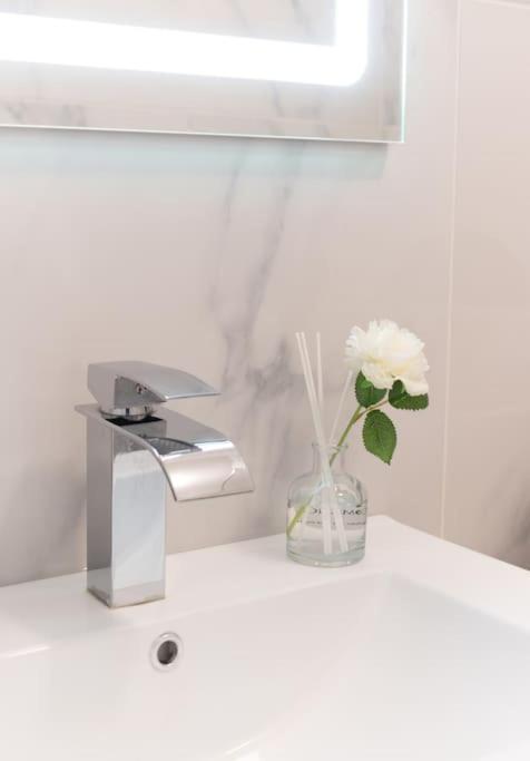 ル・クルムラン・ビセートルLe Citadin-T1-28M2-Pte Paris M7アパートメント エクステリア 写真